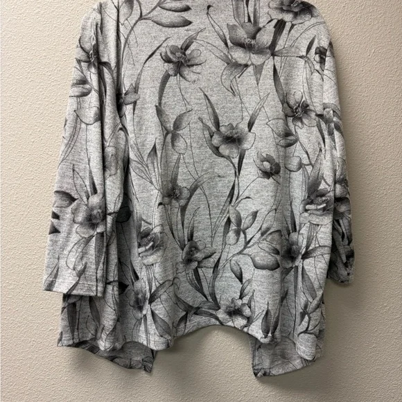 Alfred Dunner Gray Floral 2pc Cardigan Tank Set L Stretch - Picture 5 of 8